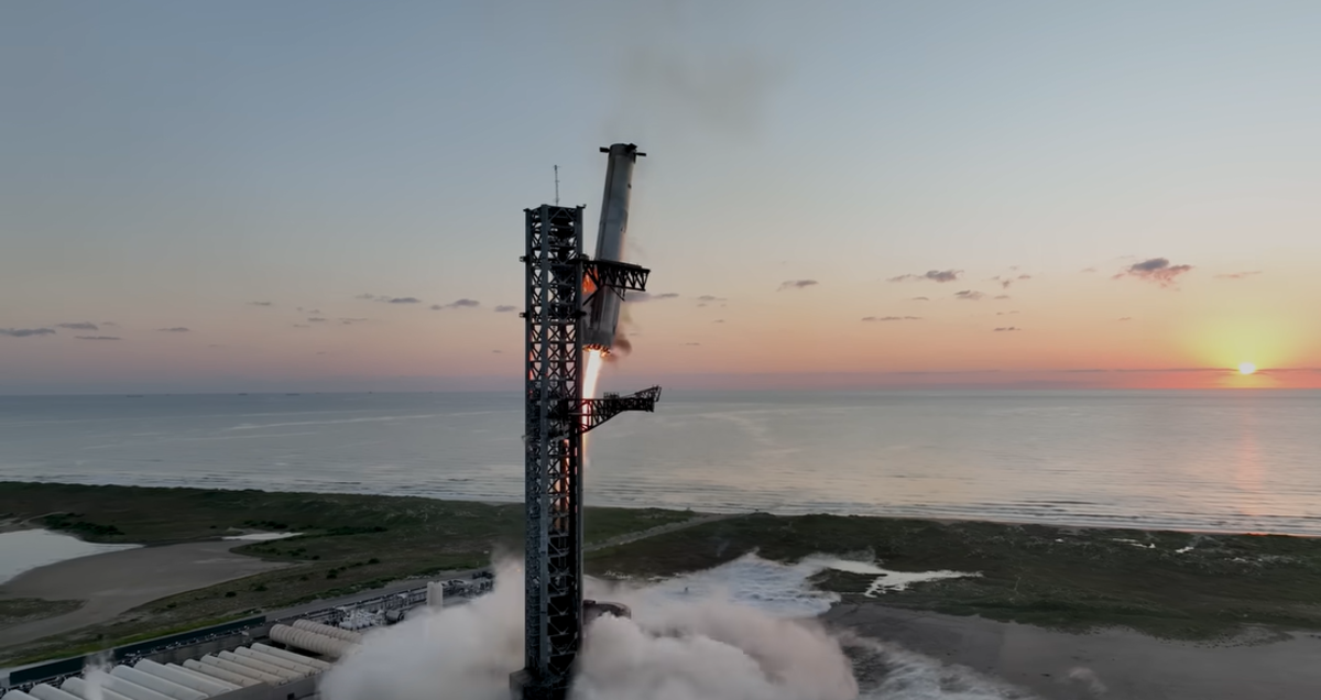 Starship Ship Catch Cleared: Flight 14 to Attempt First Orbital Return to Tower